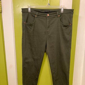 Universal Standard Olive Seine Jeans, size 16